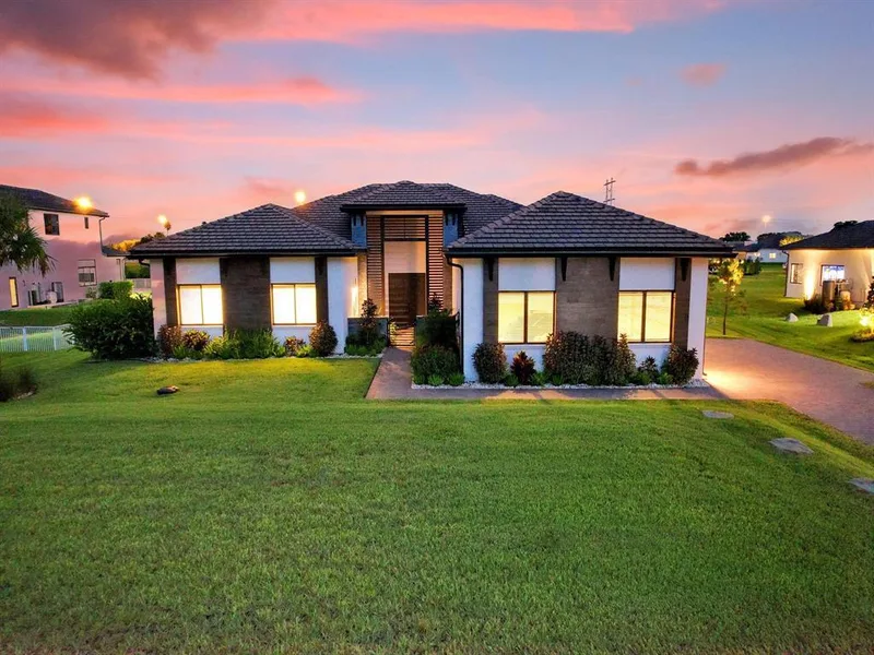 4830 SW 159th Avenue, Southwest Ranches, FL 33331