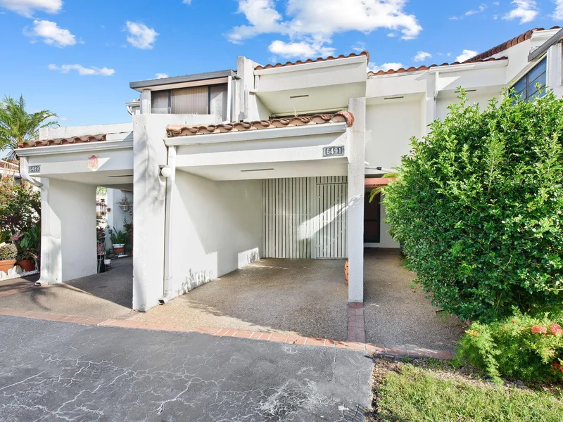 6491 Racquet Club Drive 36, Lauderhill, FL 33319