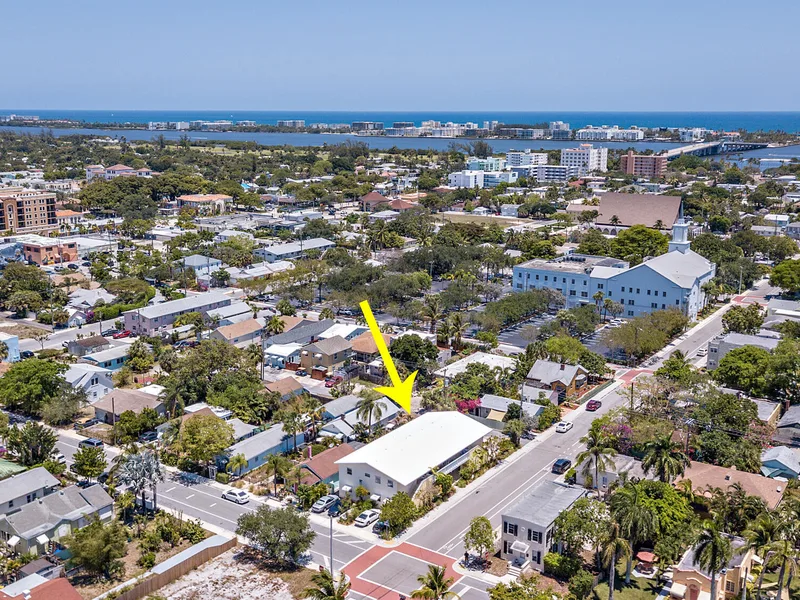 612 2nd Avenue S 3, Lake Worth Beach, FL 33460