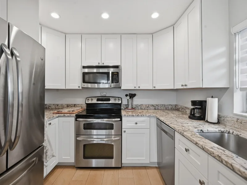 324 Orange Tree Drive 4, Atlantis, FL 33462