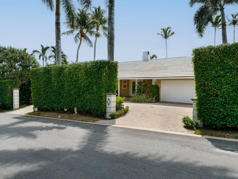 280 Tradewind Drive, Palm Beach, FL 33480