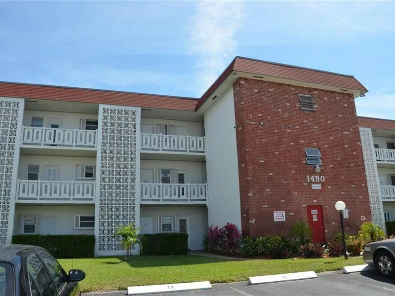 1490 NW 43rd Avenue 208, Lauderhill, FL 33313