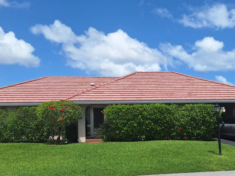 233 Rio Vista Circle 233, Atlantis, FL 33462