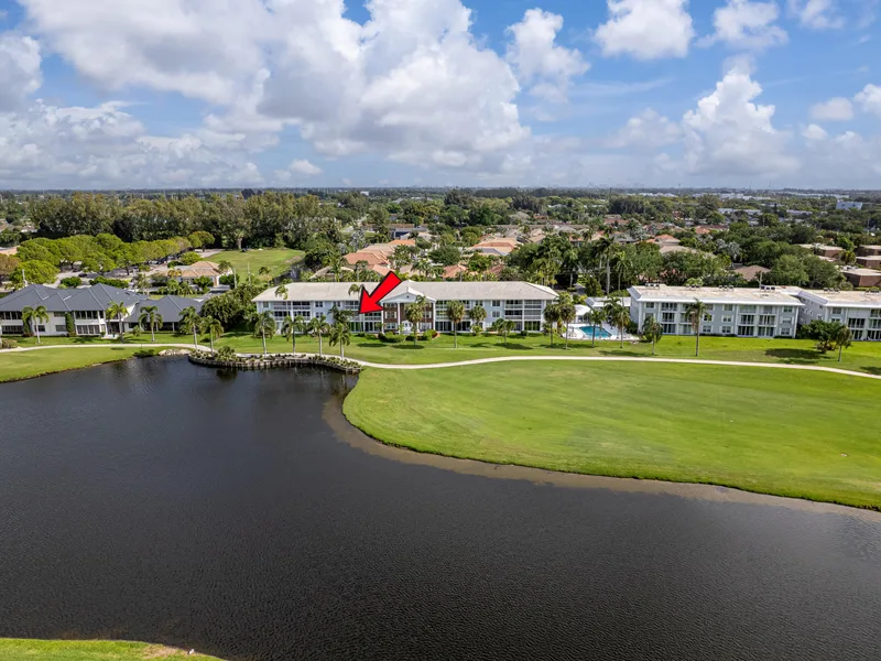 169 Atlantis Boulevard 205, Atlantis, FL 33462