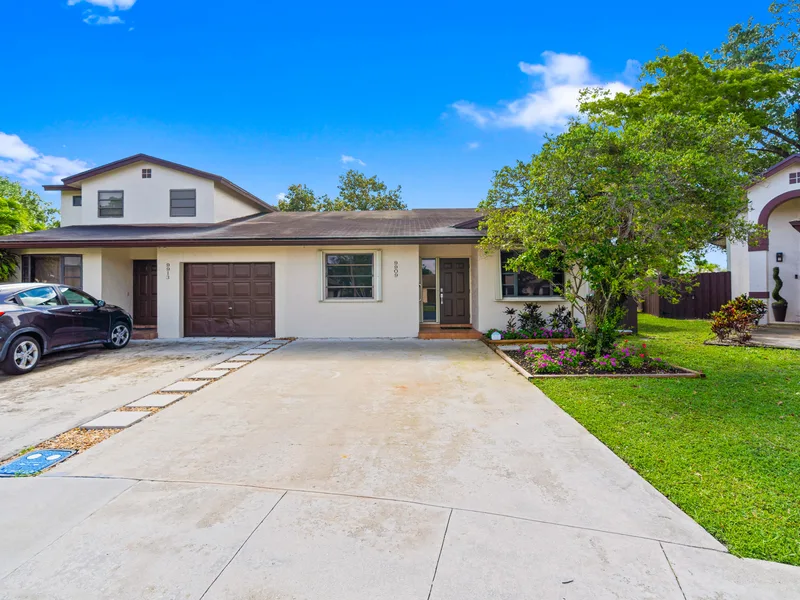 9909 SW 16th Street, Pembroke Pines, FL 33025