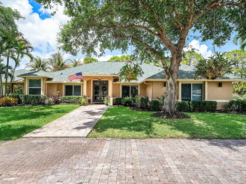 14719 Temple Boulevard, Loxahatchee, FL 33470