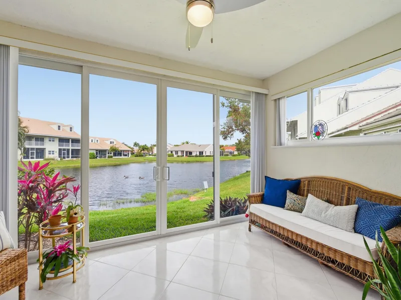 47 N Lakeshore Drive, Hypoluxo, FL 33462