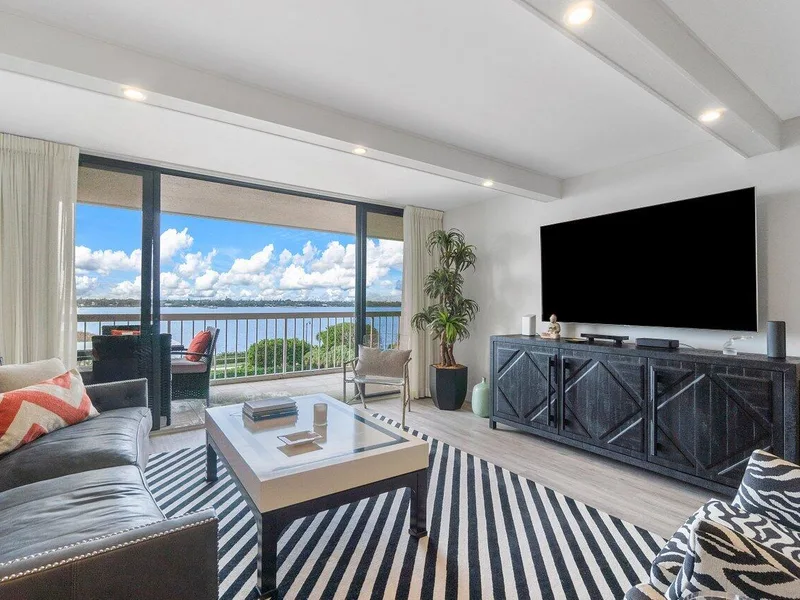 3250 S Ocean Boulevard 508n, Palm Beach, FL 33480