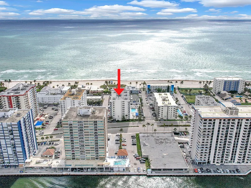1701 S Ocean Drive 203, Hollywood, FL 33019