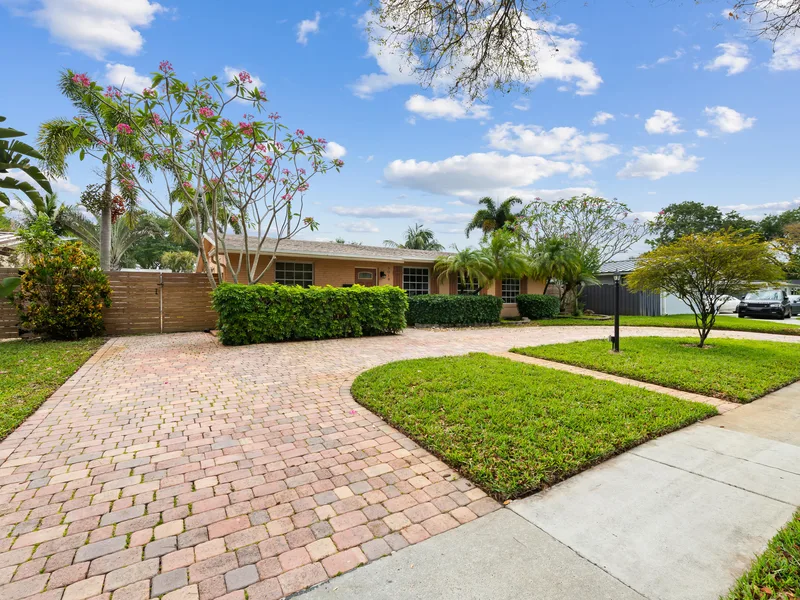 5018 SW 91st Terrace, Cooper City, FL 33328