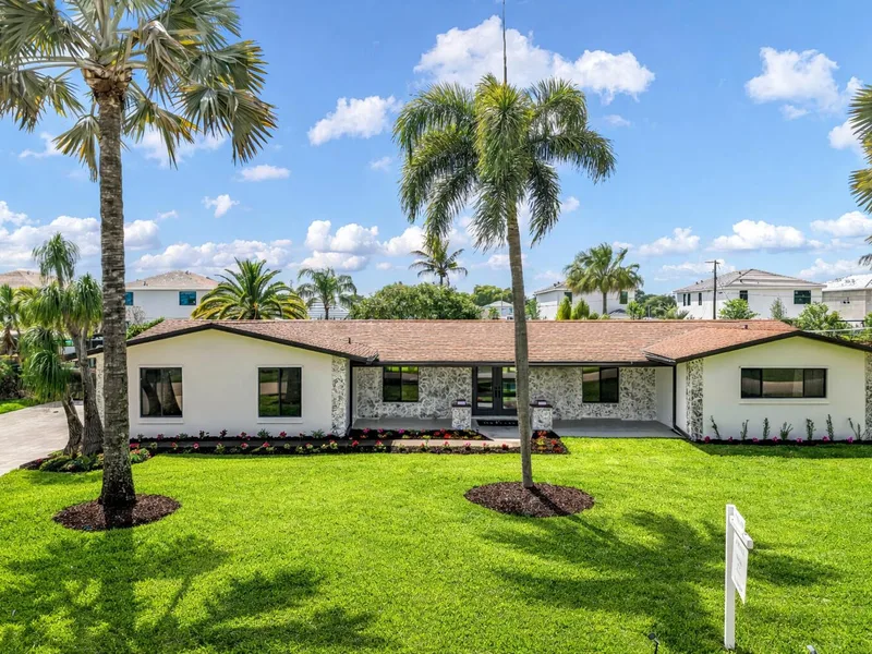 4761 SW 72nd Avenue, Davie, FL 33314