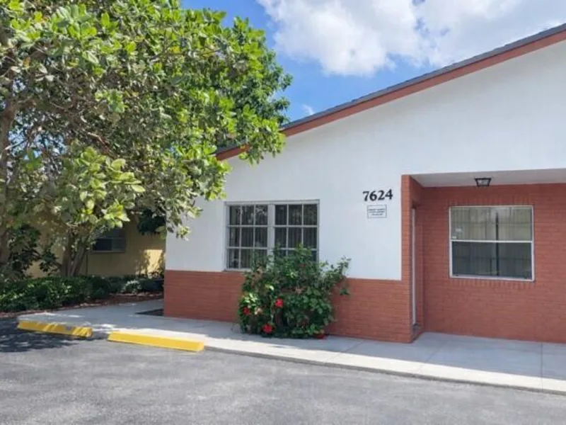 7624 SW 10th Street, North Lauderdale, FL 33068