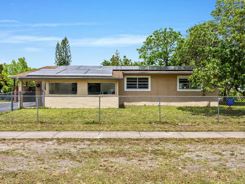 670 SW 29th Avenue, Fort Lauderdale, FL 33312