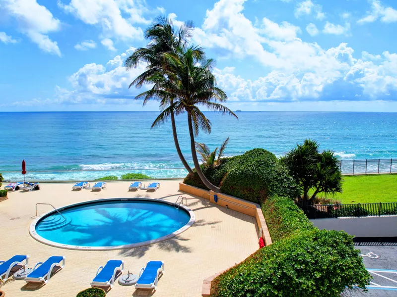 5440 N Ocean Drive 202, Riviera Beach, FL 33404