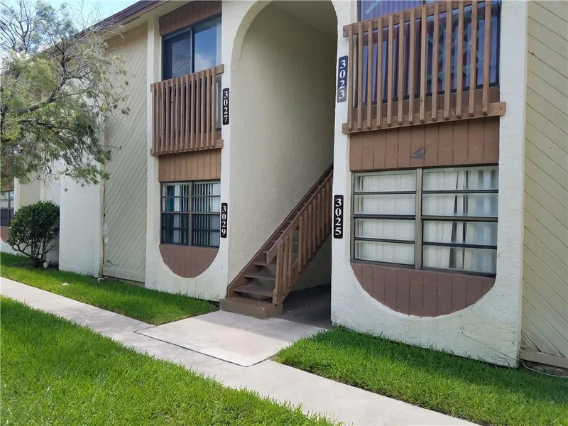 3027 NW 118th Drive 220d, Coral Springs, FL 33065