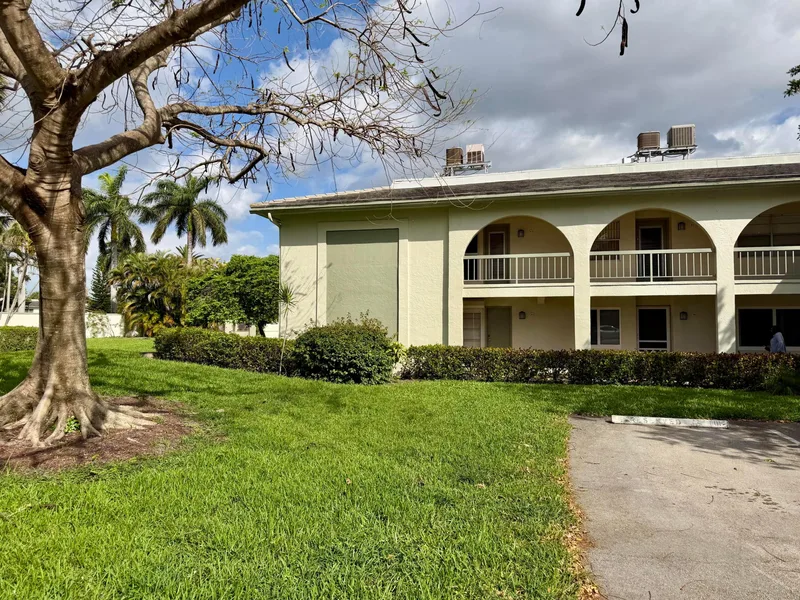1101 Bahama Bend A1, Coconut Creek, FL 33066