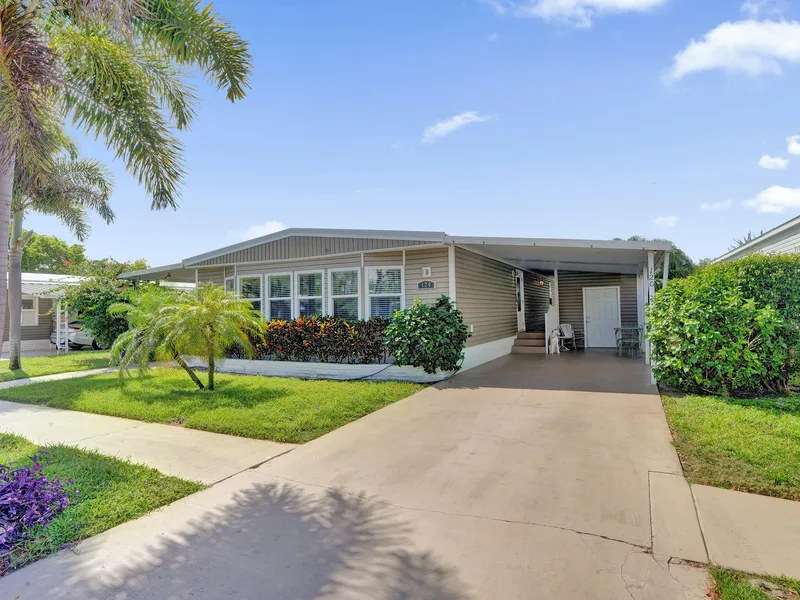 120 NW 53rd Place, Pompano Beach, FL 33064