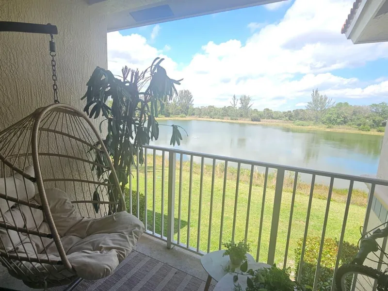 1145 Golden Lakes Boulevard 725, West Palm Beach, FL 33411