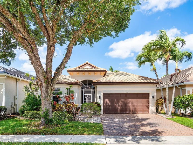 7970 Monarch Court, Delray Beach, FL 33446