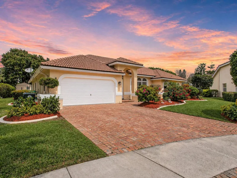5670 NW 38th Terrace, Coconut Creek, FL 33073