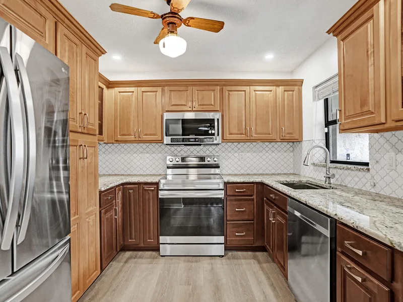 2541 N Carambola Circle 1832, Coconut Creek, FL 33066