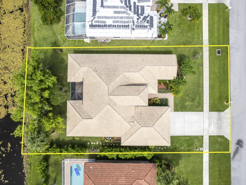 3366 Harness Circle, Wellington, FL 33449