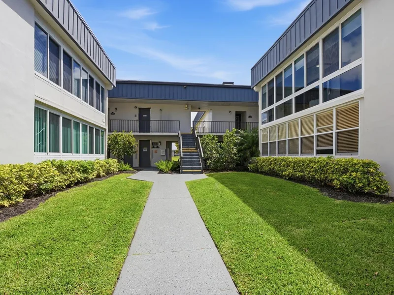 563 Piedmont L, Delray Beach, FL 33484