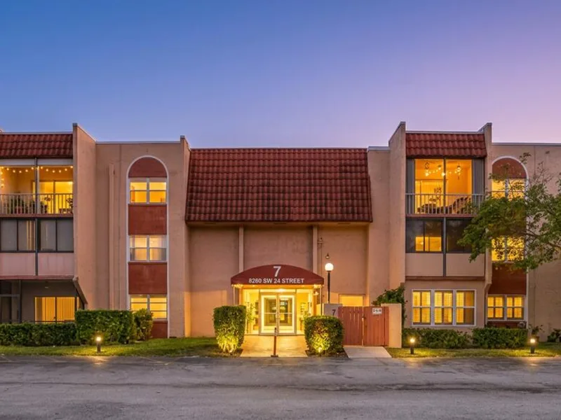 8280 SW 24th Street 7210, North Lauderdale, FL 33068