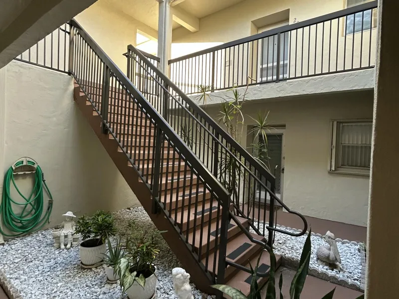 2540 Boundbrook Boulevard 205, Palm Springs, FL 33406