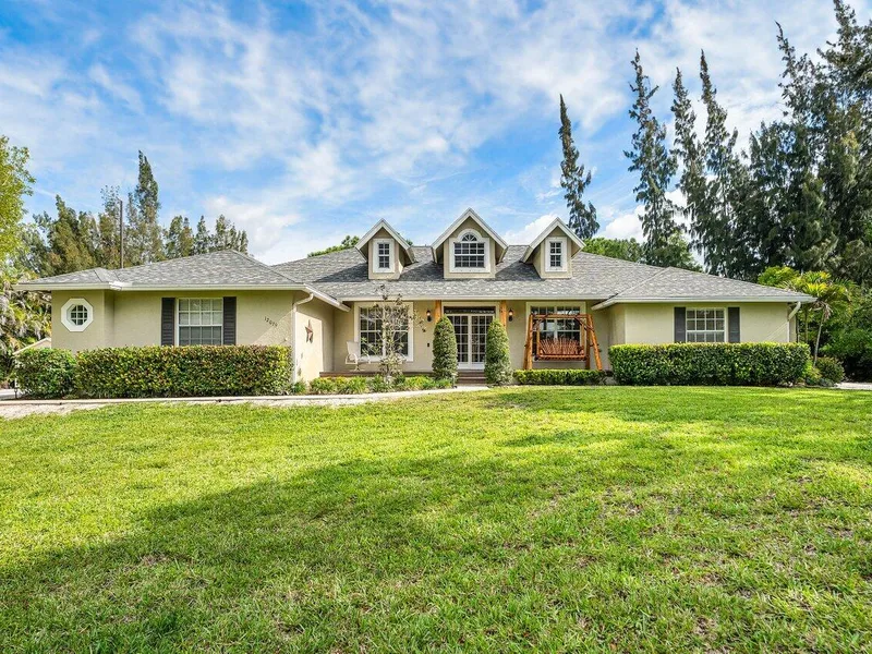 12079 N 70th Pl Place N, The Acreage, FL 33412