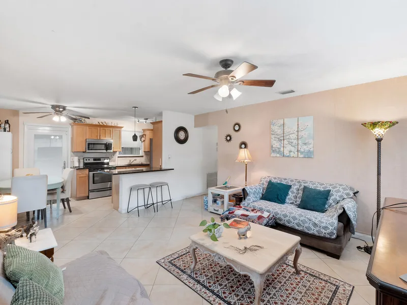 111 NE 57th Street, Oakland Park, FL 33334