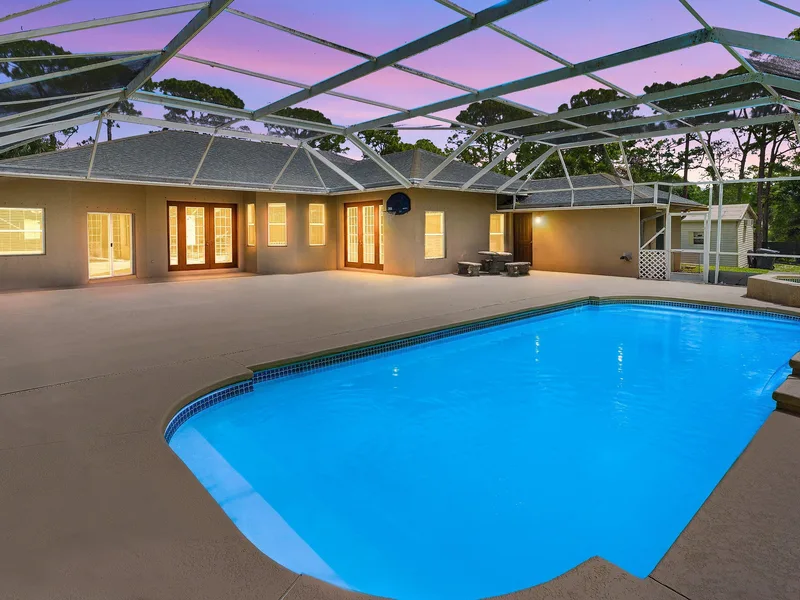 16304 68th Street N, Loxahatchee, FL 33470