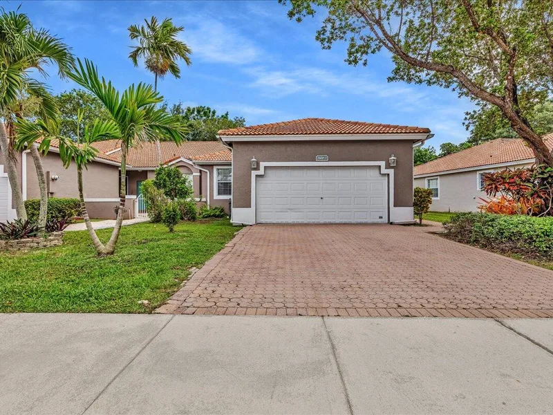 7600 S Aragon Boulevard 3, Sunrise, FL 33322