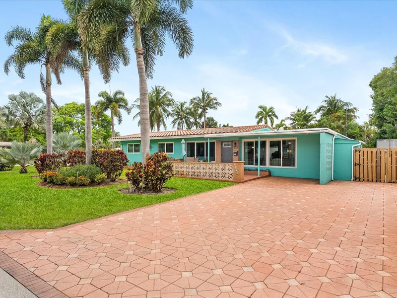 2625 NW 3rd Avenue, Wilton Manors, FL 33311