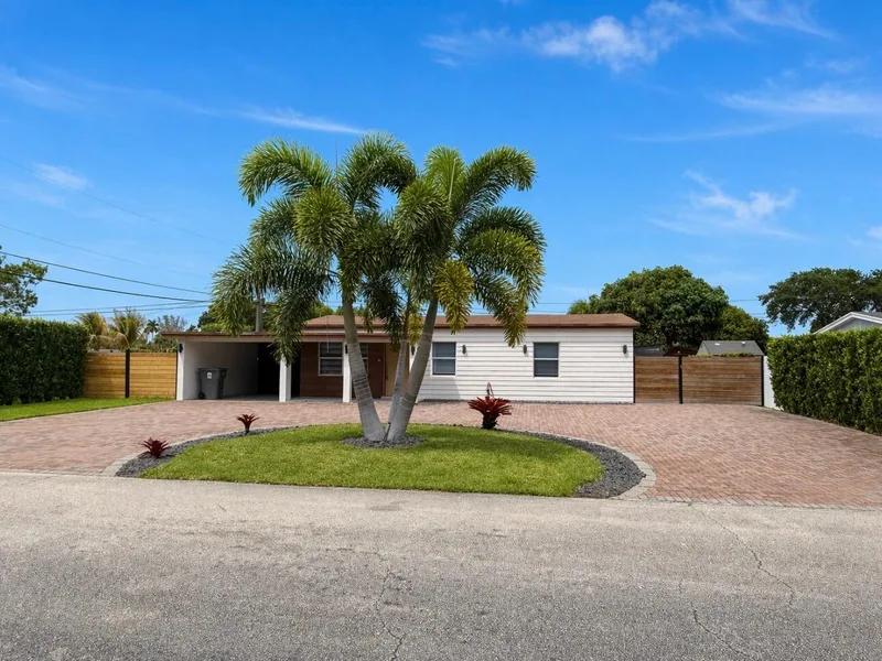 2742 Cherokee Court, West Palm Beach, FL 33406