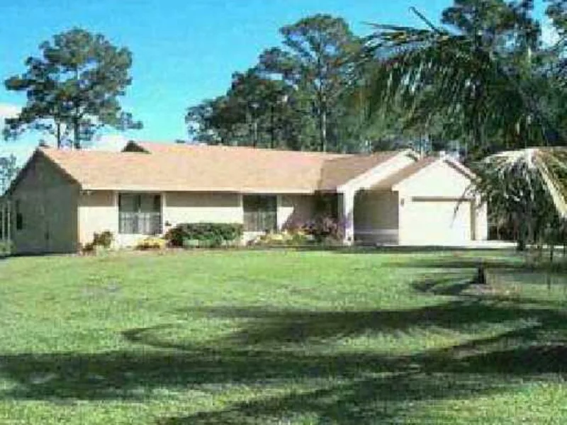 12821 N 86th Rd Road N, The Acreage, FL 33412