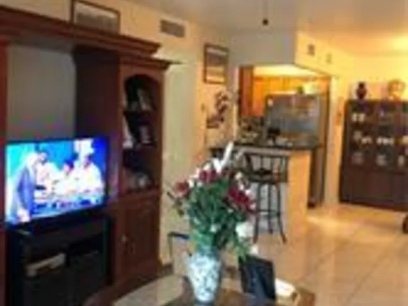 2942 NW 55th NW 2a, Lauderhill, FL 33313