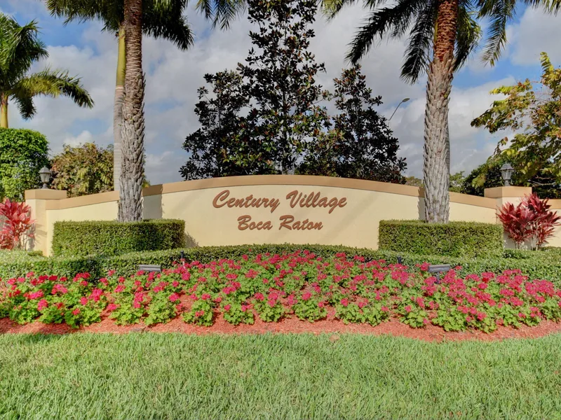 4022 Hythe B, Boca Raton, FL 33434