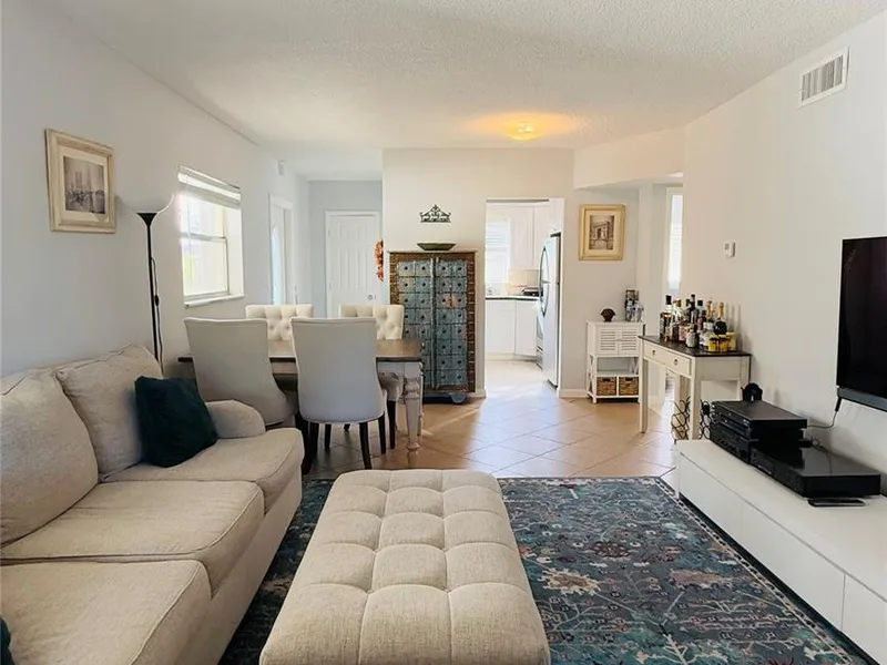 4200 Crystal Lake Drive 210, Pompano Beach, FL 33064