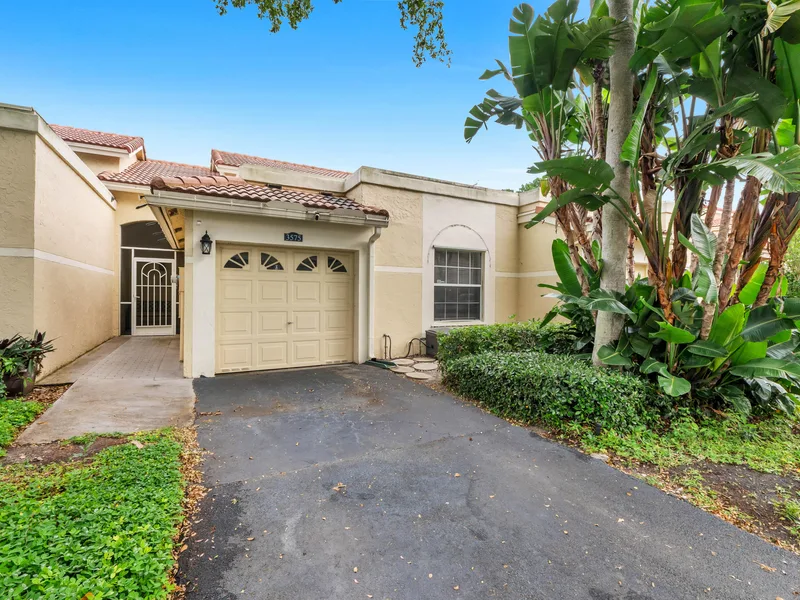 3575 Deer Creek Palladian Circle, Deerfield Beach, FL 33442