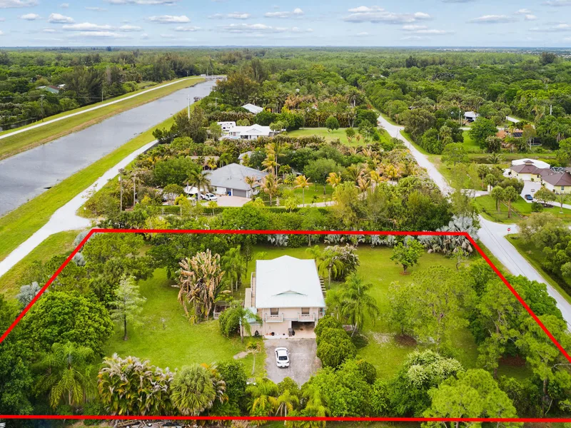 15419 N 89th Ave Avenue N, Palm Beach Gardens, FL 33418