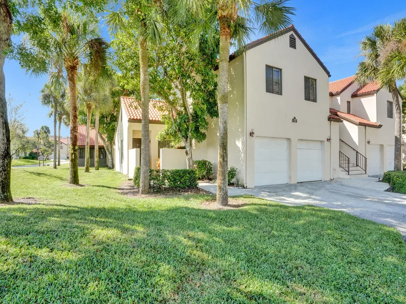 12 Vía De Casas Sur Unit 101, Boynton Beach, FL 33426