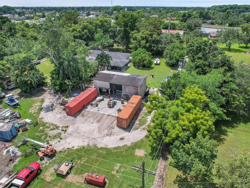 1841 NW Avenue L, Belle Glade, FL 33430