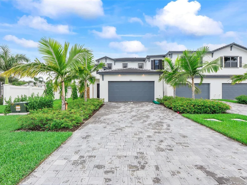 4973 Oakmont Drive 1, Dania Beach, FL 33312