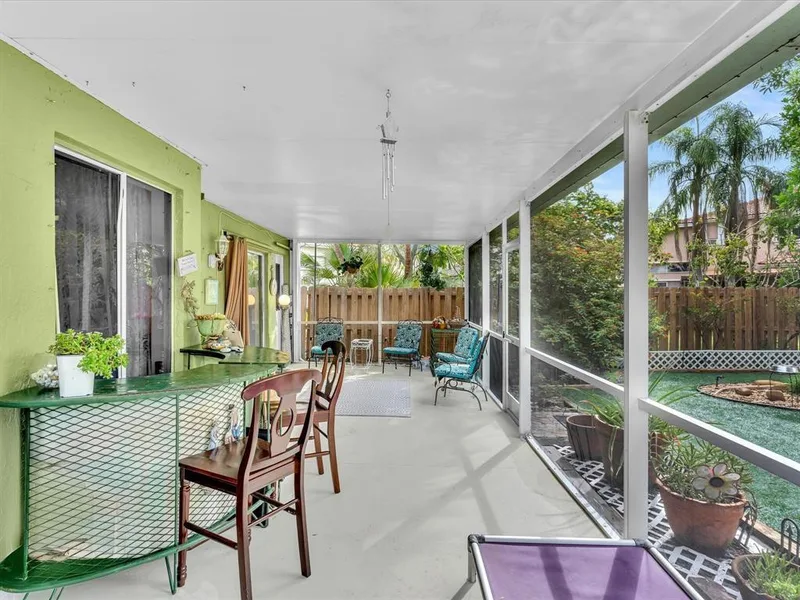 11240 Reveille Road, Cooper City, FL 33026