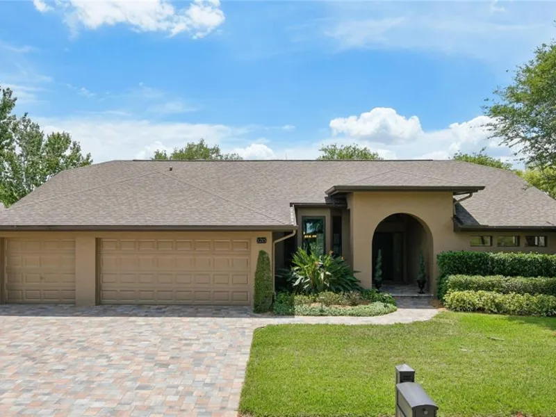 1215 Huntington Lane, Safety Harbor, FL, 34695
