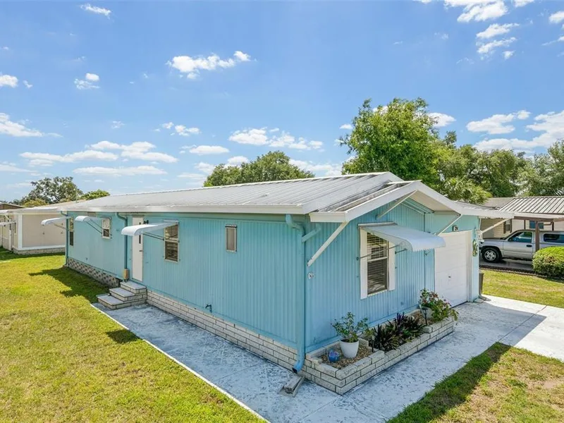 3204 Pond Hollow Street, Wesley Chapel, FL, 33543