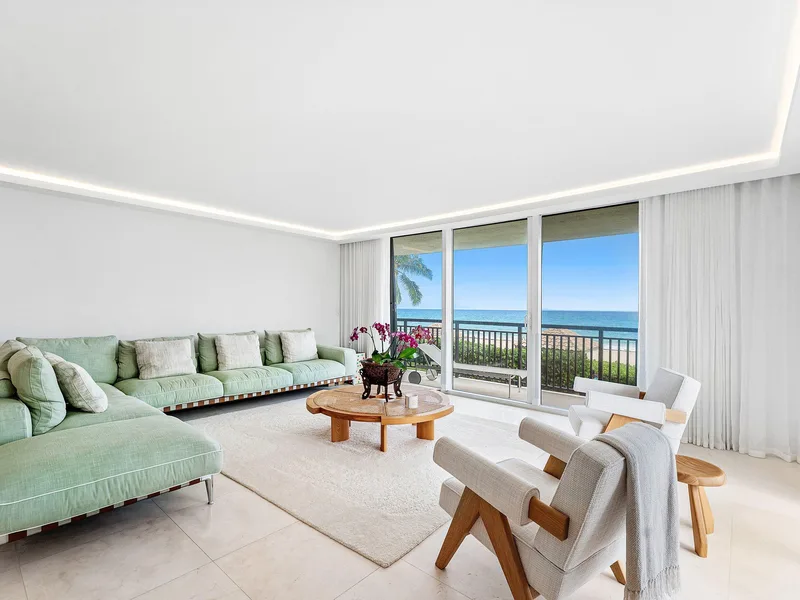 3951 N Ocean Boulevard 201, Gulf Stream, FL 33483