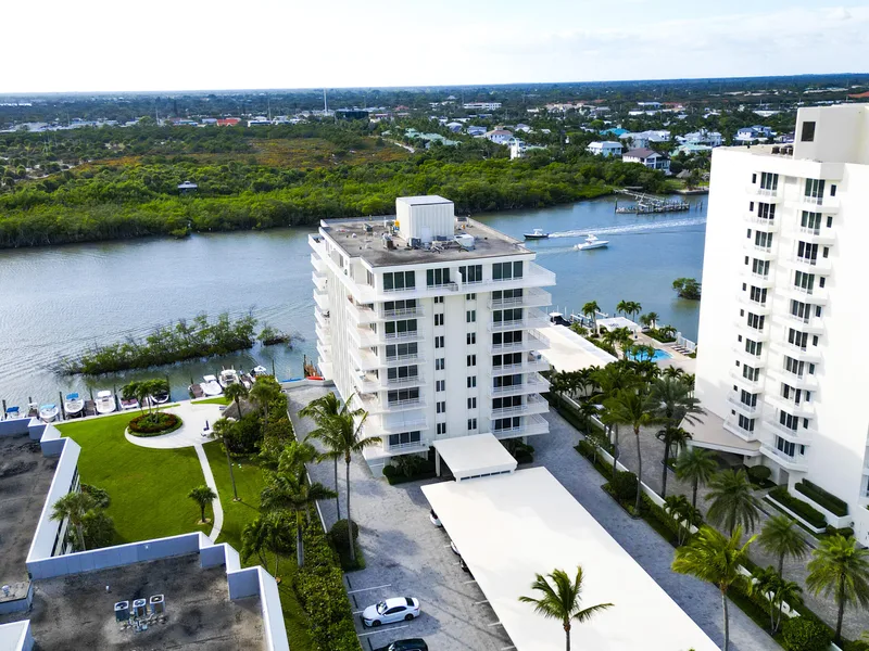 375 Beach Road 201, Tequesta, FL 33469