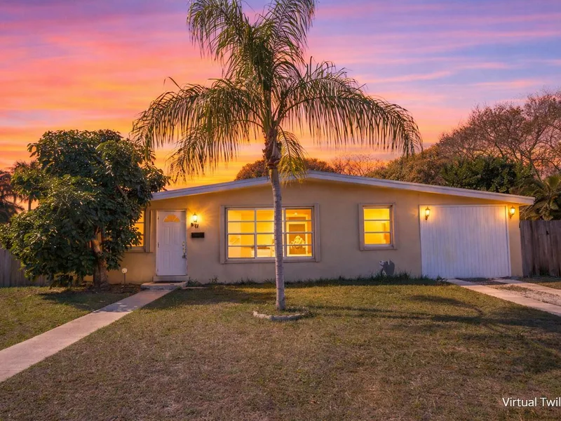 910 9th Street, Lake Park, FL 33403